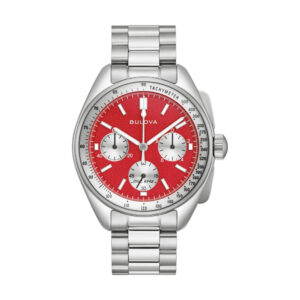 Lunar Pilot „Blood Moon“ 43,5 mm – am Armband